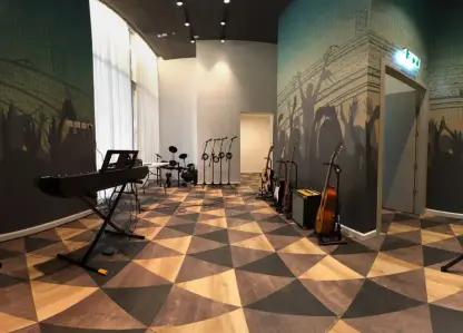 חדר מוזיקה רמות השרון - לובי דיירים דצמבר 2021