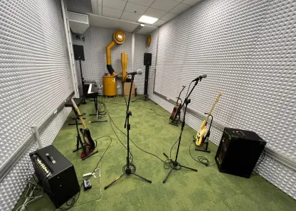 חדר מוזיקה חברת Rapyd