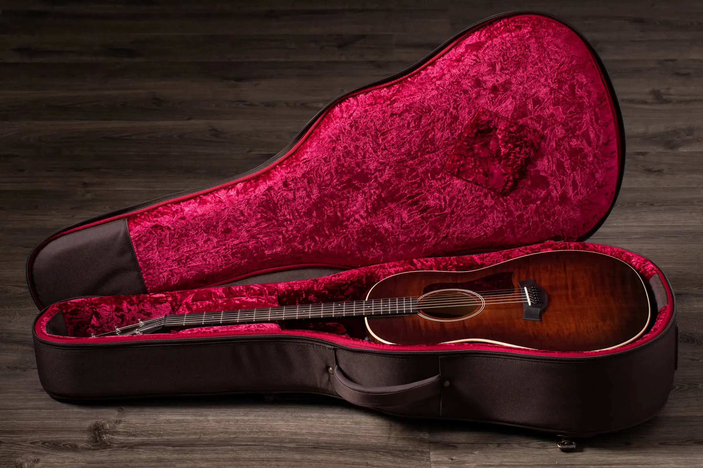 Taylor AD27e - Flametop