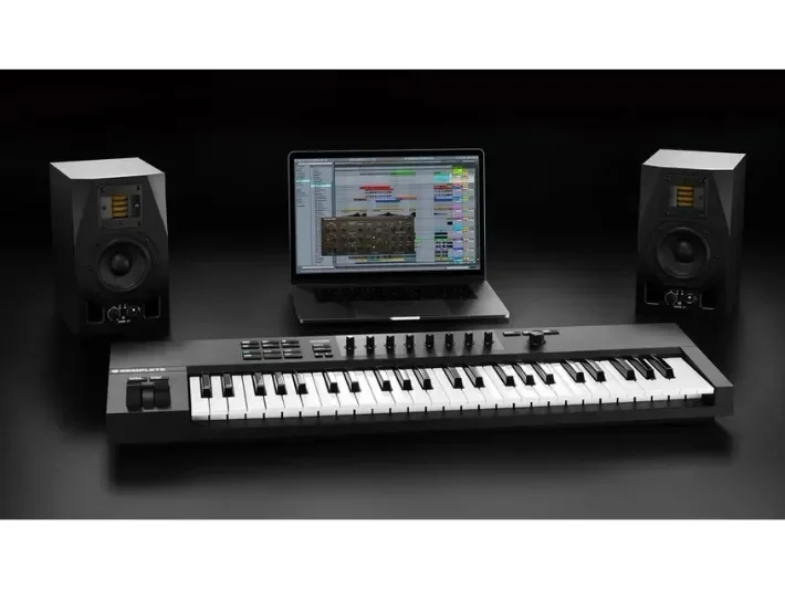Native Instruments Komplete Kontrol A49