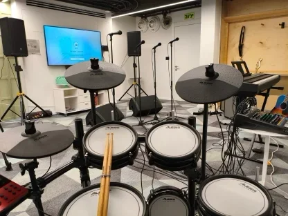 חדר מוזיקה - חברת Amdocs